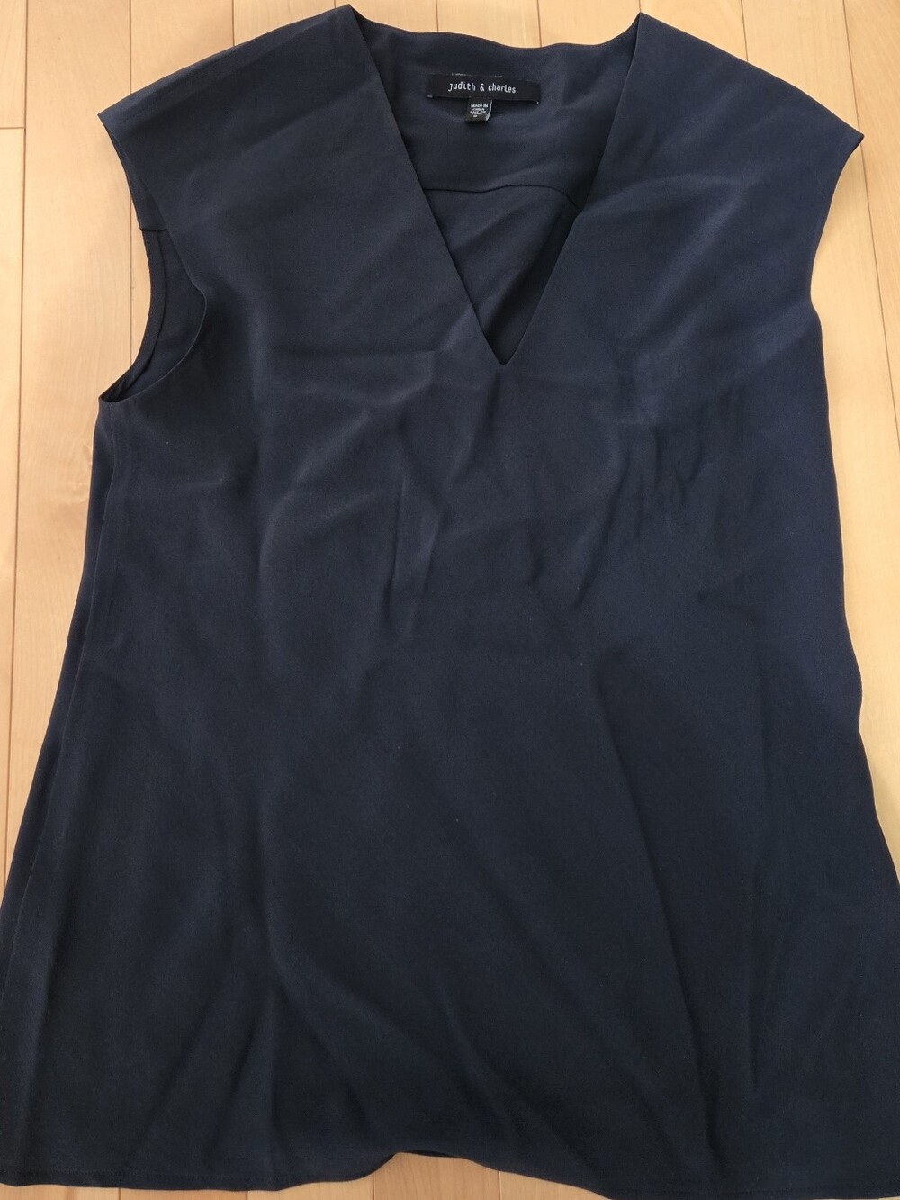 Judith & Charles Navy V-Neck Sleeveless Top